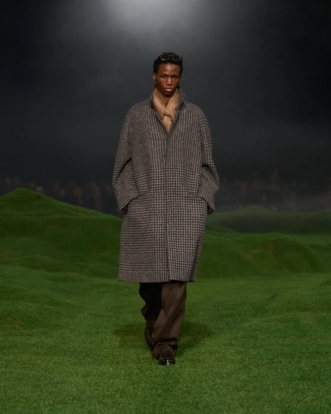 A look from the ZEGNA FW25 Vellus Aureum show on the wool meadow
